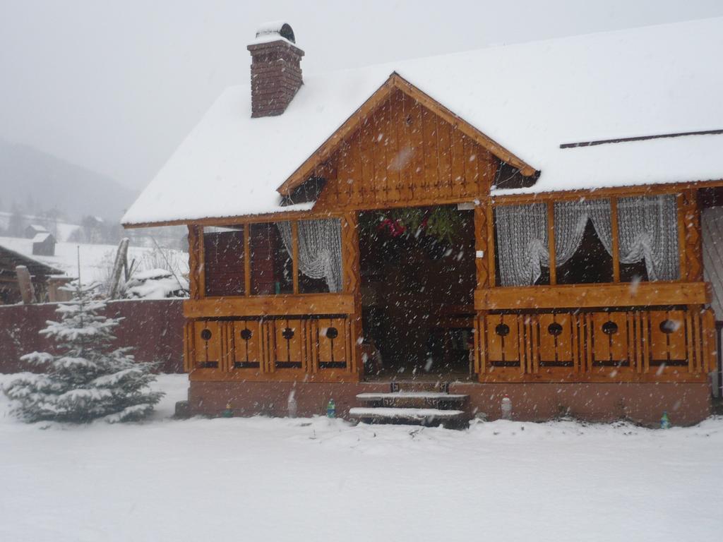 Casa Irinuca Hotel Sadova  Eksteriør billede