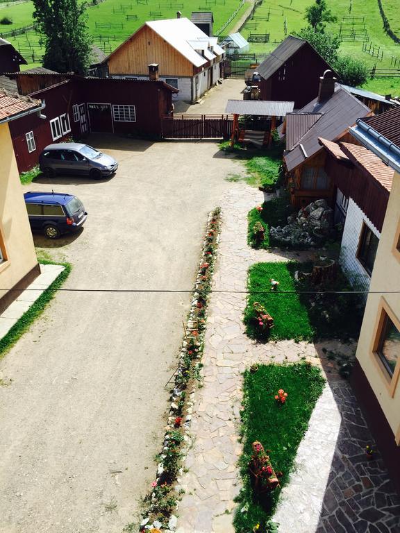 Casa Irinuca Hotel Sadova  Eksteriør billede