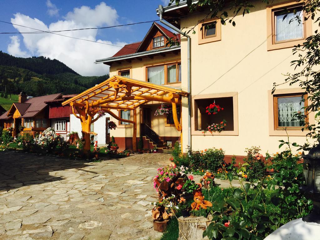 Casa Irinuca Hotel Sadova  Eksteriør billede