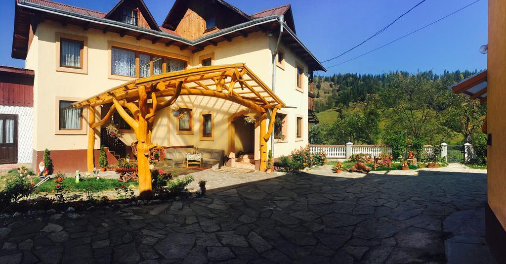 Casa Irinuca Hotel Sadova  Eksteriør billede