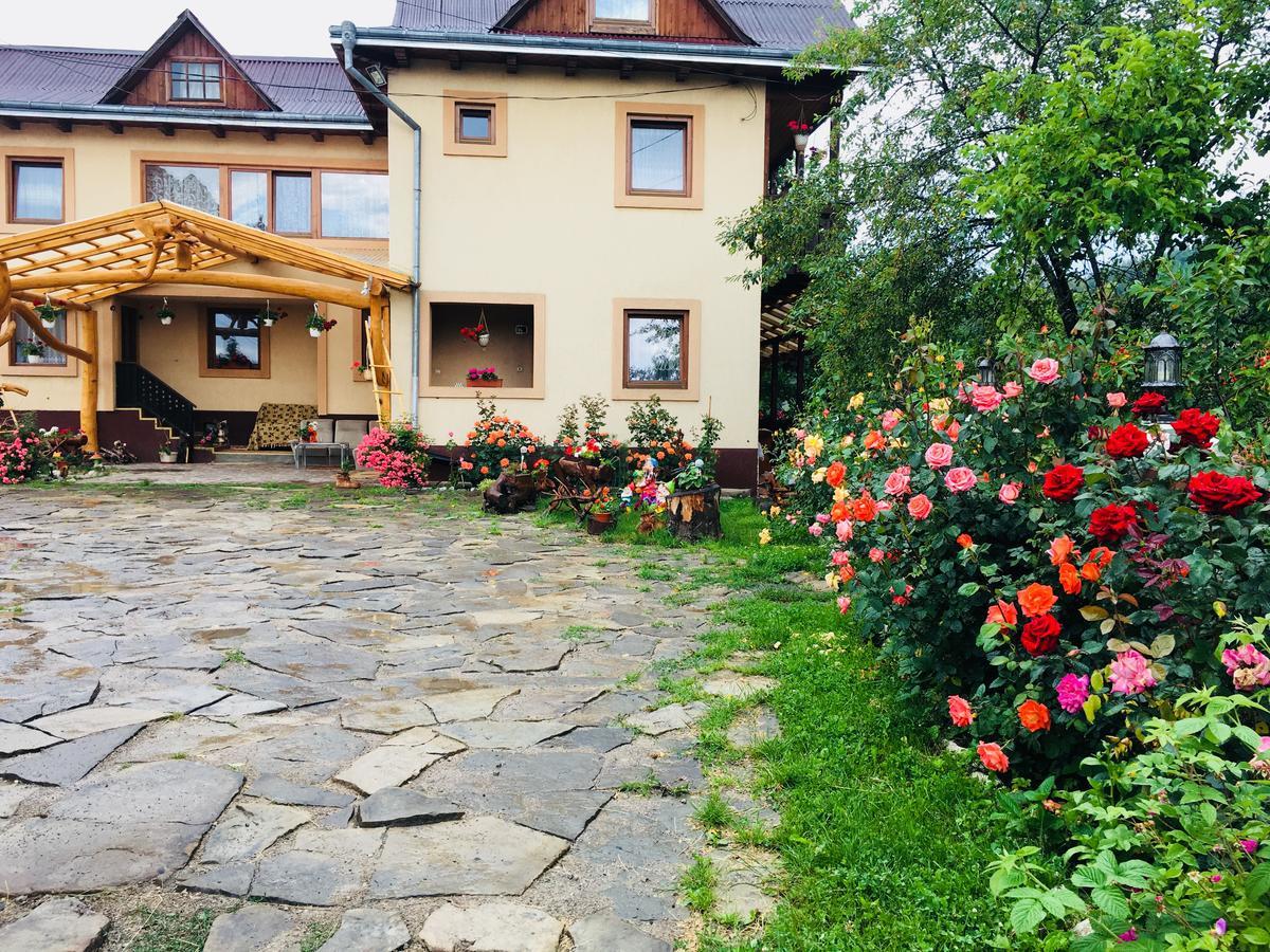 Casa Irinuca Hotel Sadova  Eksteriør billede